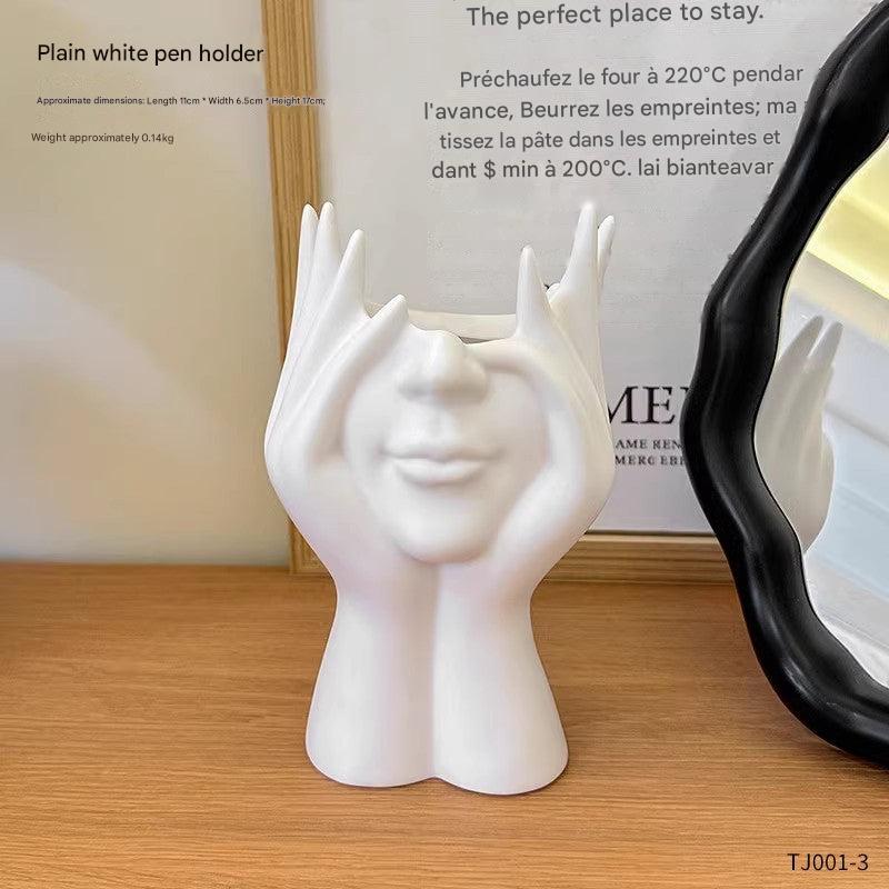 Pen holder makeup brush holder decoration