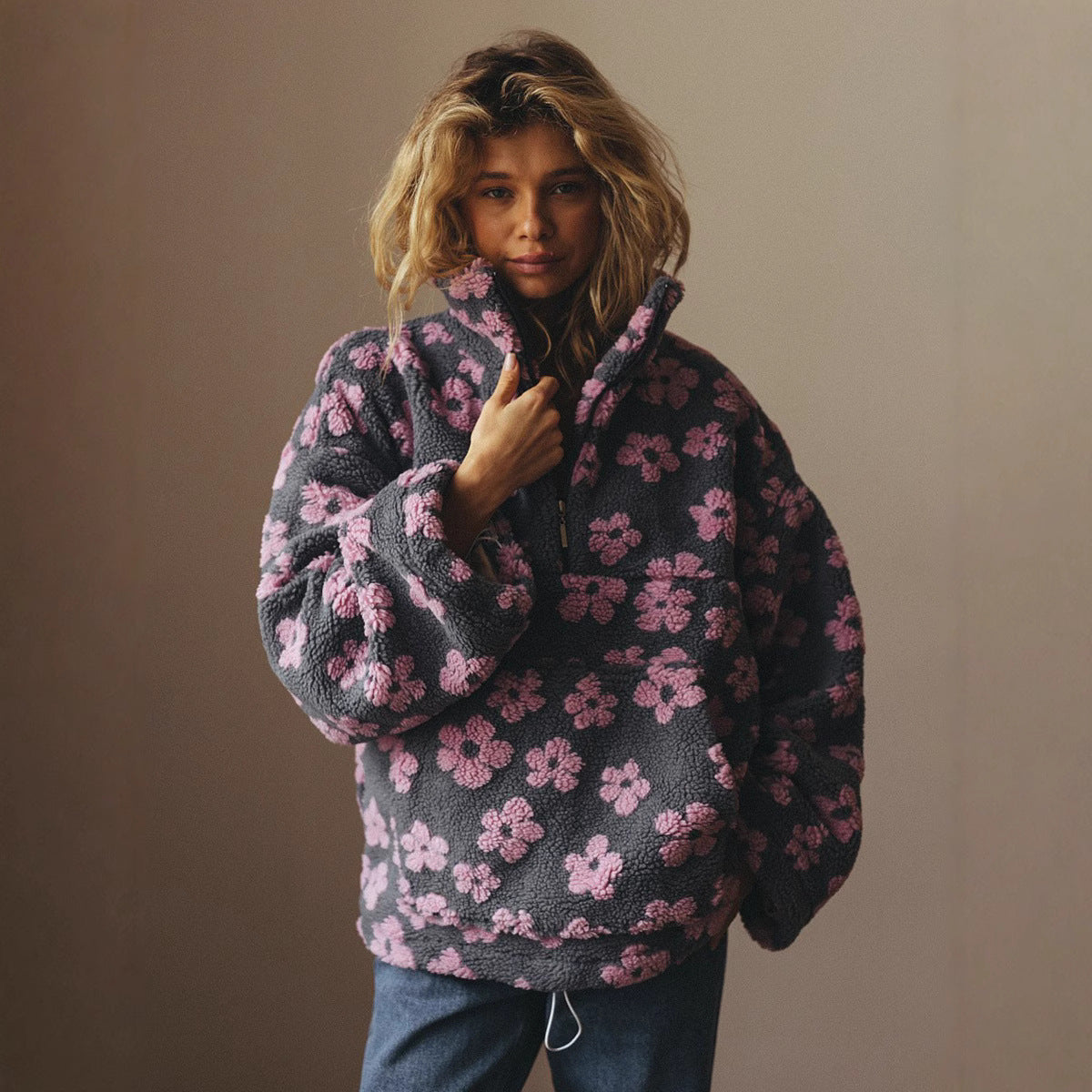 Women Stand Neck Fleece Cropped Hoodies