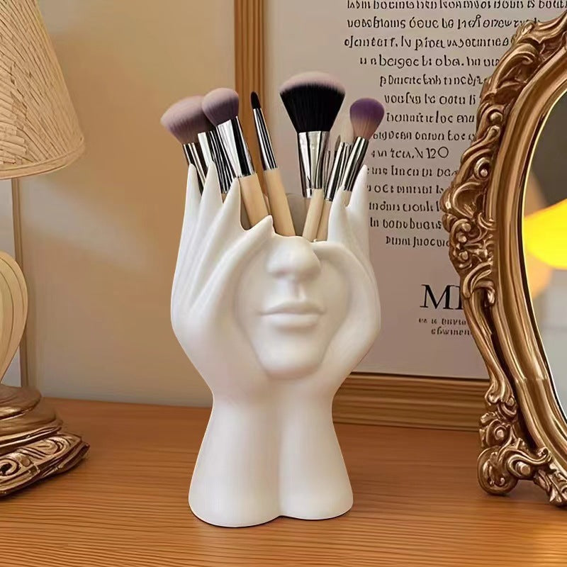 Pen holder makeup brush holder decoration