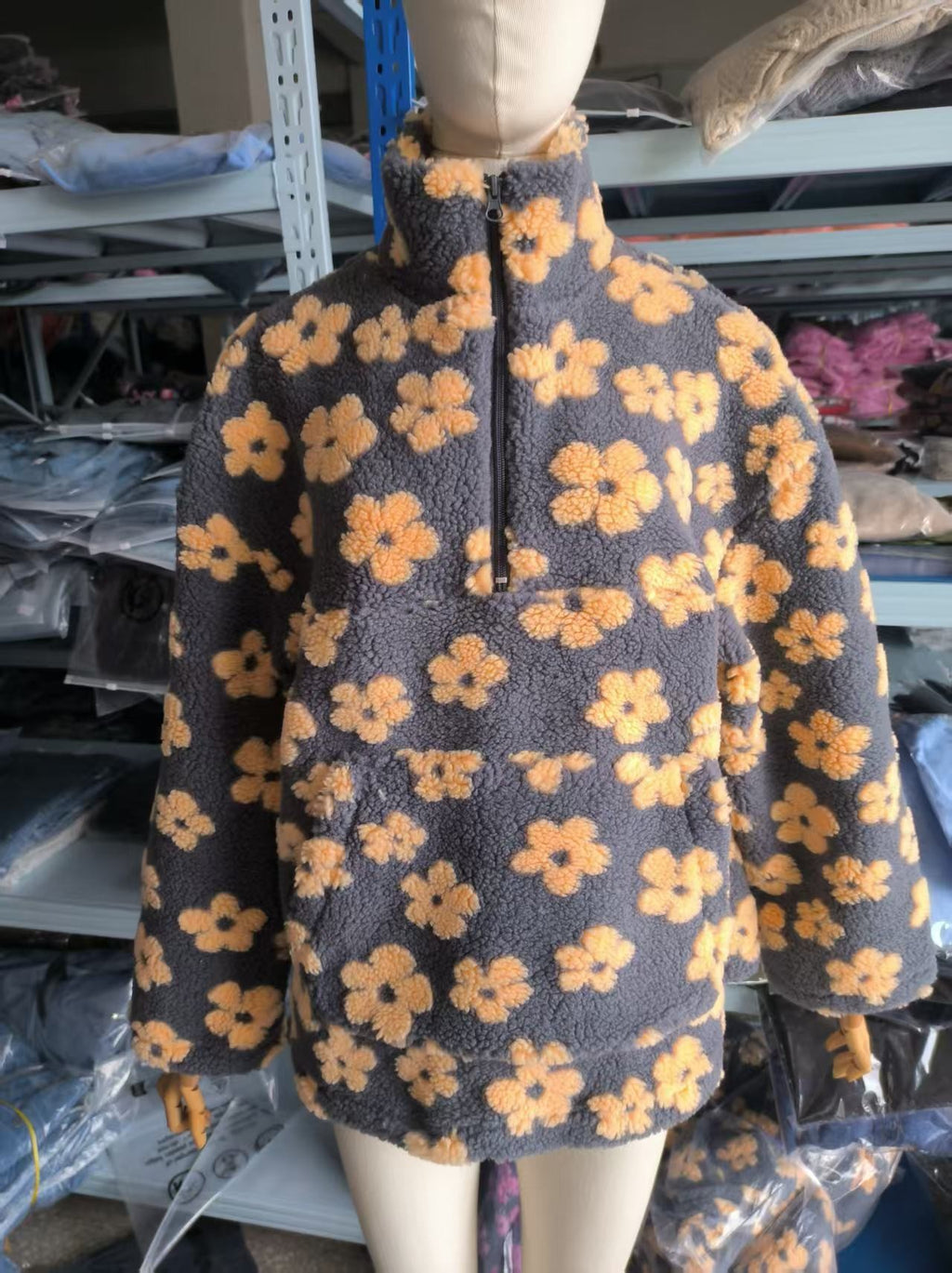 Women Stand Neck Fleece Cropped Hoodies