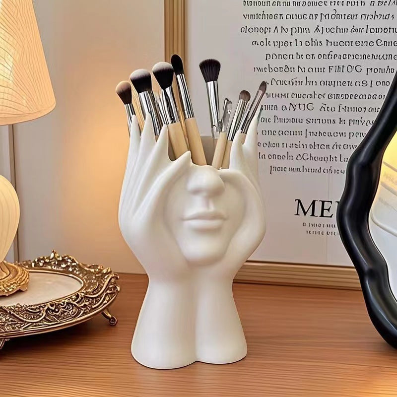 Pen holder makeup brush holder decoration